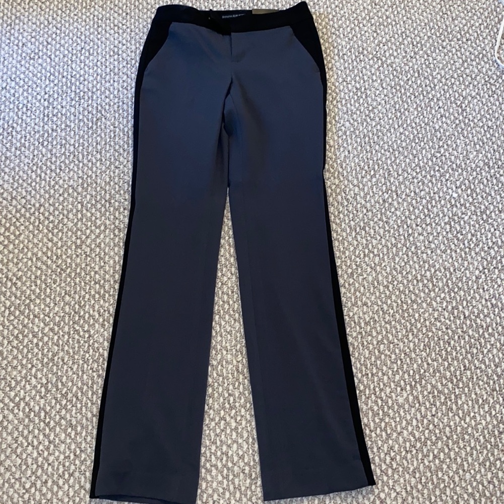 Size 0 Martin Fit dress pants, gray with black details, NWT